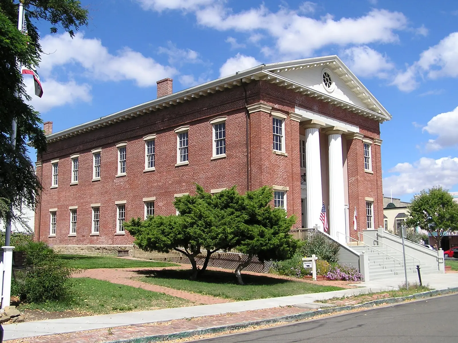 Exterior of the former California State Capitol Building in Benicia, CA