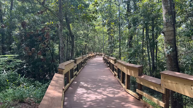 Hiking Trail at Eden Garden State Park