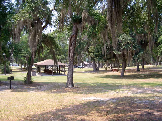 Little Ocmulgee State Park entrance and lodge complex