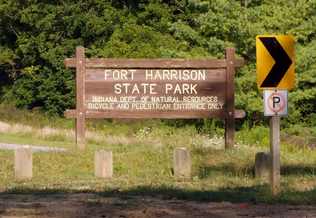 The rear, free entrance for bicyclists and pedestrians to Fort Harrison State Park, Indianapolis, Indiana