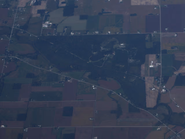 Oblique air photo of Ouabache State Park , Indiana, facing north