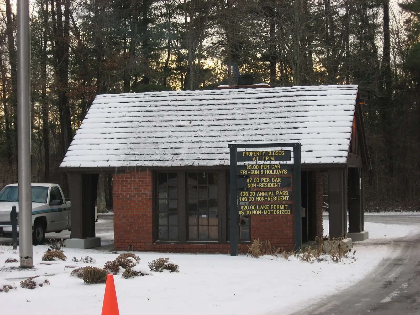 Front of the entrance gatehouse at Shakamak State Park , located at 6265 W