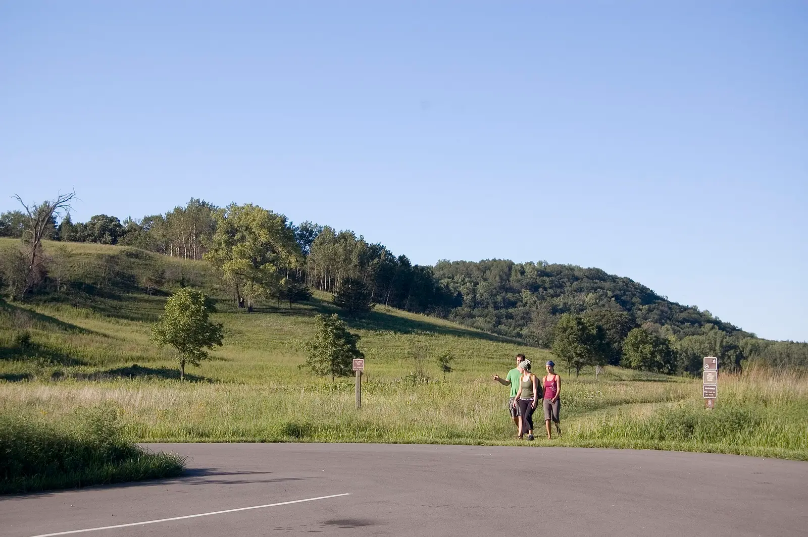 Great River Road - Hikers at Frontenac State Park - NARA -
