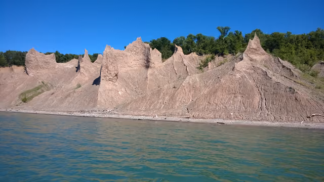 en:Chimney Bluffs State Park Wayne County New York