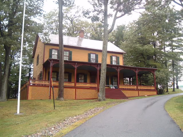 Cottage where U.S — Grant Cottage State Historic Site