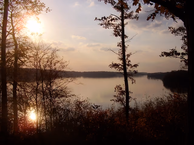 w:Cowan Lake State Park sunset