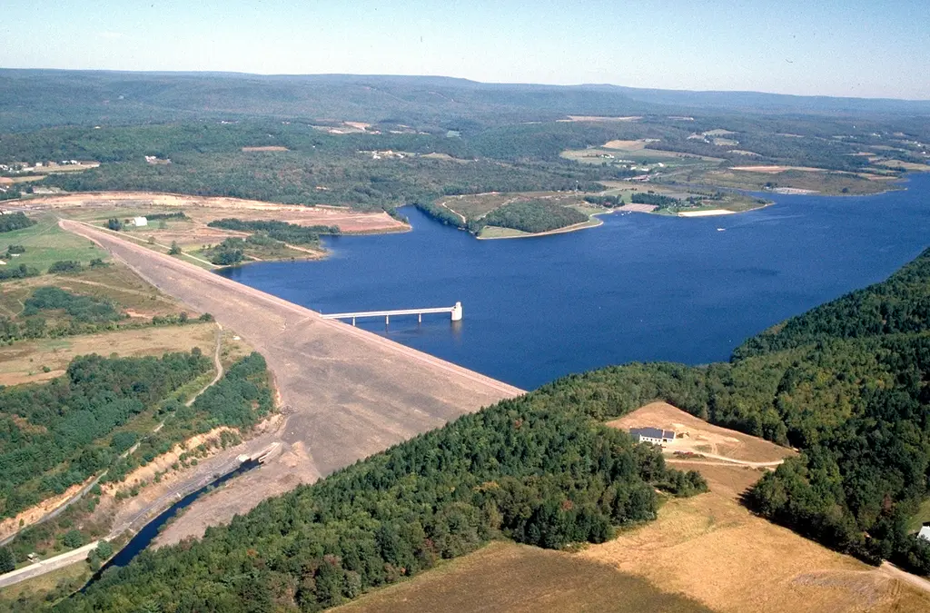 Beltzville Lake and Dam on Pohopoco Creek in Carbon County, Pennsylvania, USA