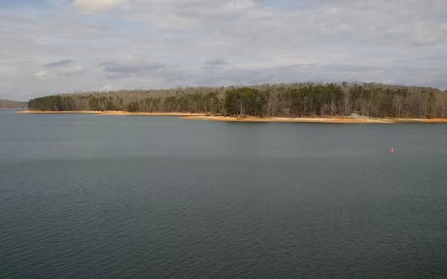 Lake Hartwell State Park seen from I-85