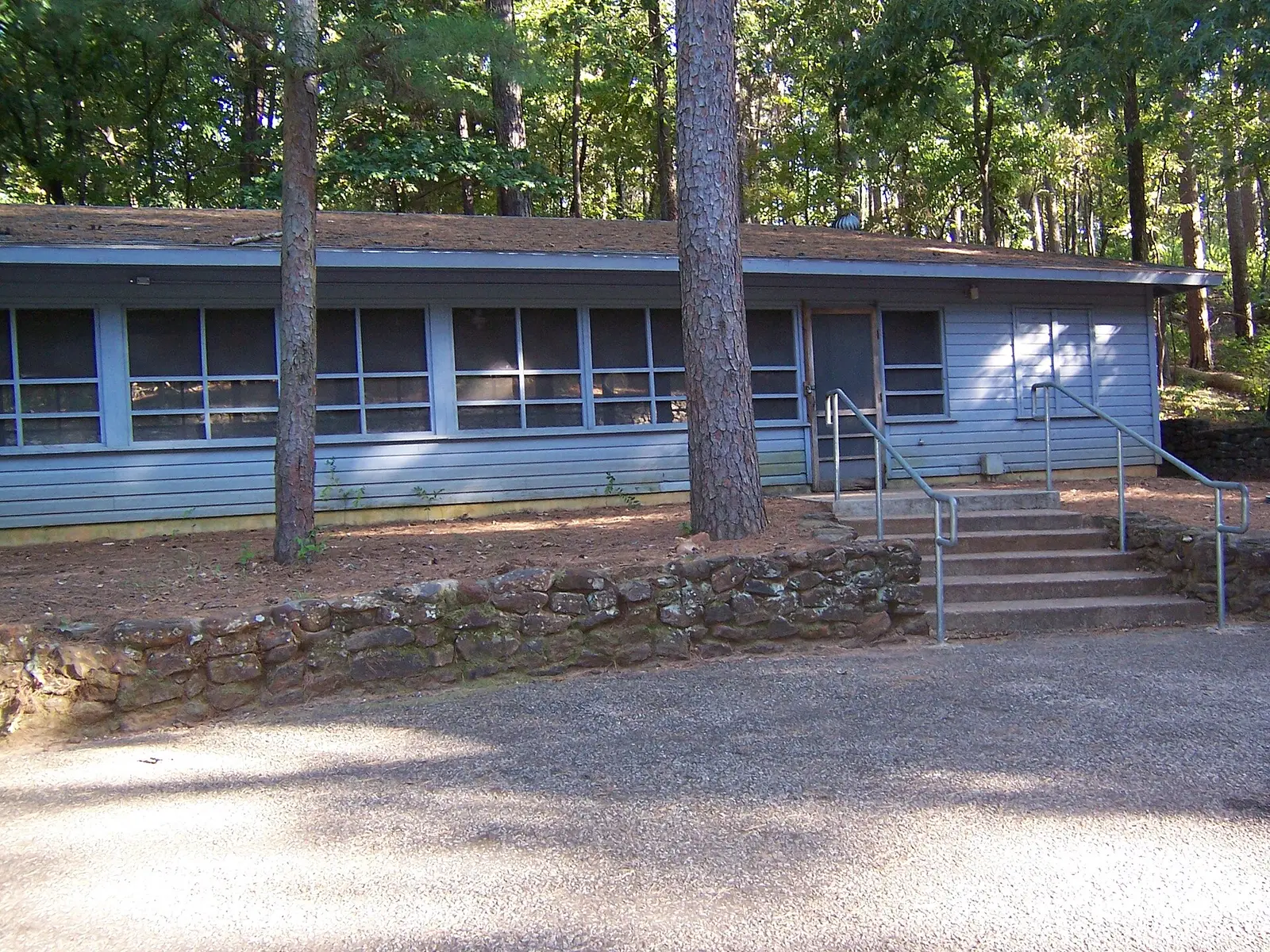 Group shelter at Tyler State Park (Texas)